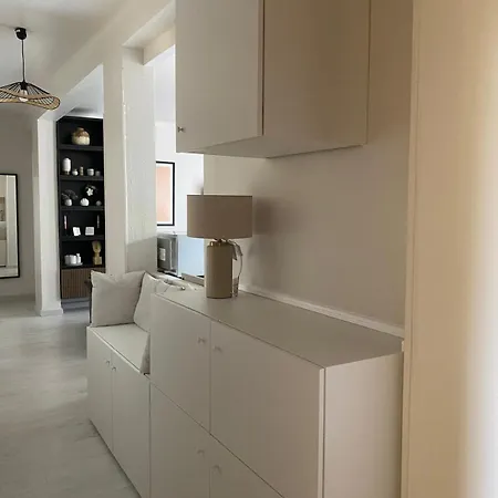 Superbe T2 Refait A Neuf, Equipe, Tres Lumineux, Au Calme ! Parking Prive - Apartment Ajaccio (Corsica)